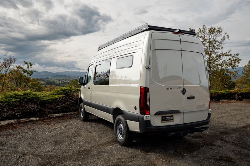 Picture 5/31 of a 2025 Mercedes-Benz Sprinter 144 AWD for sale in Hood River, Oregon