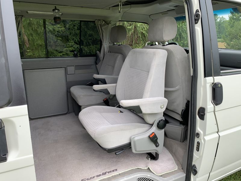 Picture 3/20 of a 2001 Volkswagen Eurovan for sale in Madison, Ohio