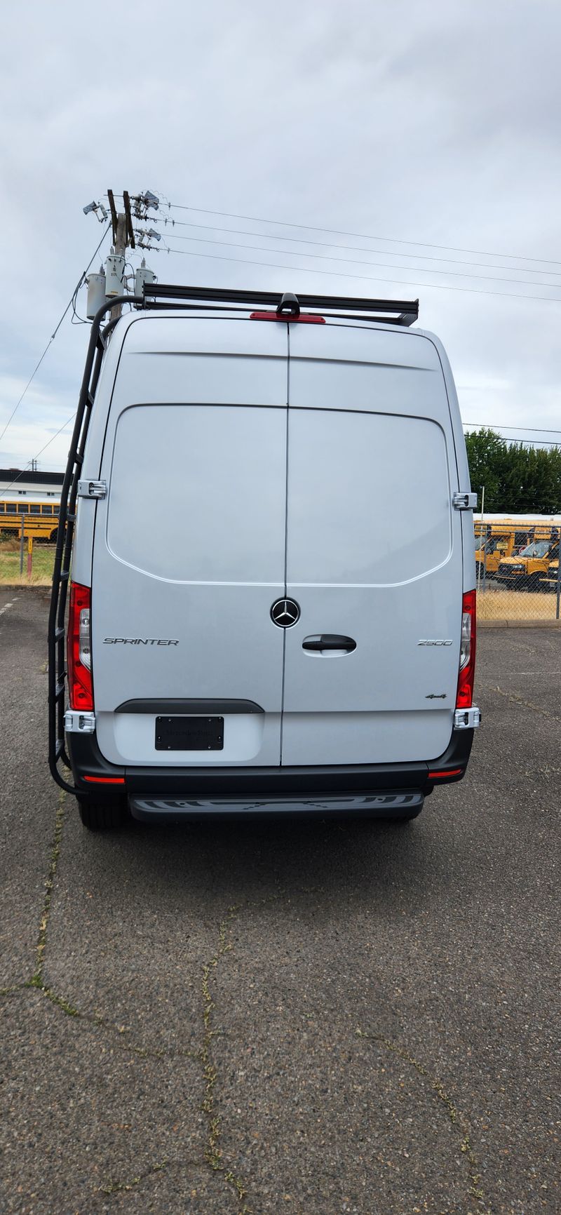 Picture 5/31 of a 2022 Mercedes Benz Sprinter 144WB 4X4 for sale in Salem, Oregon