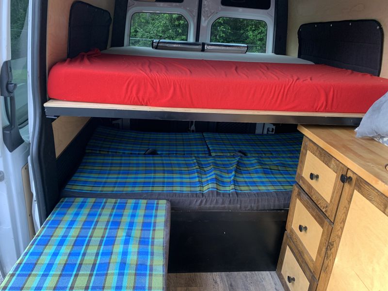 Picture 1/17 of a 2014 sprinter camper van for sale in Hood River, Oregon