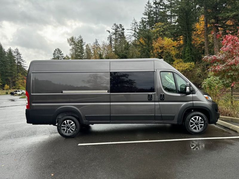 Picture 2/19 of a 2024 Dodge RAM Promaster 3500 - Ready for Travel! for sale in Seattle, Washington