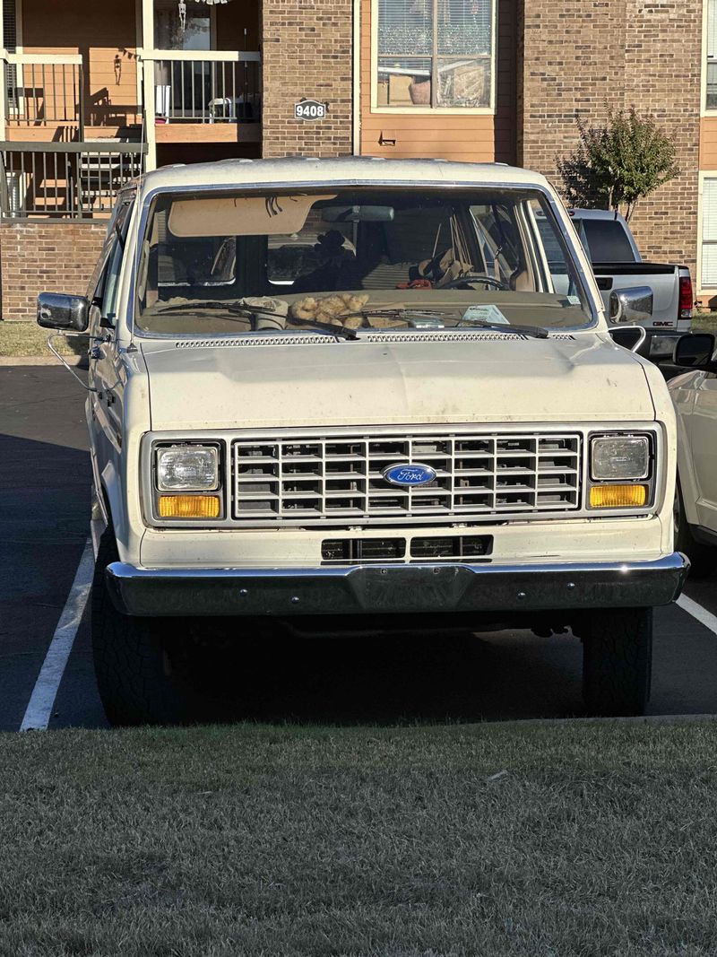 Picture 3/11 of a 1989 Ford Club Wagon XL for sale in Tulsa, Oklahoma