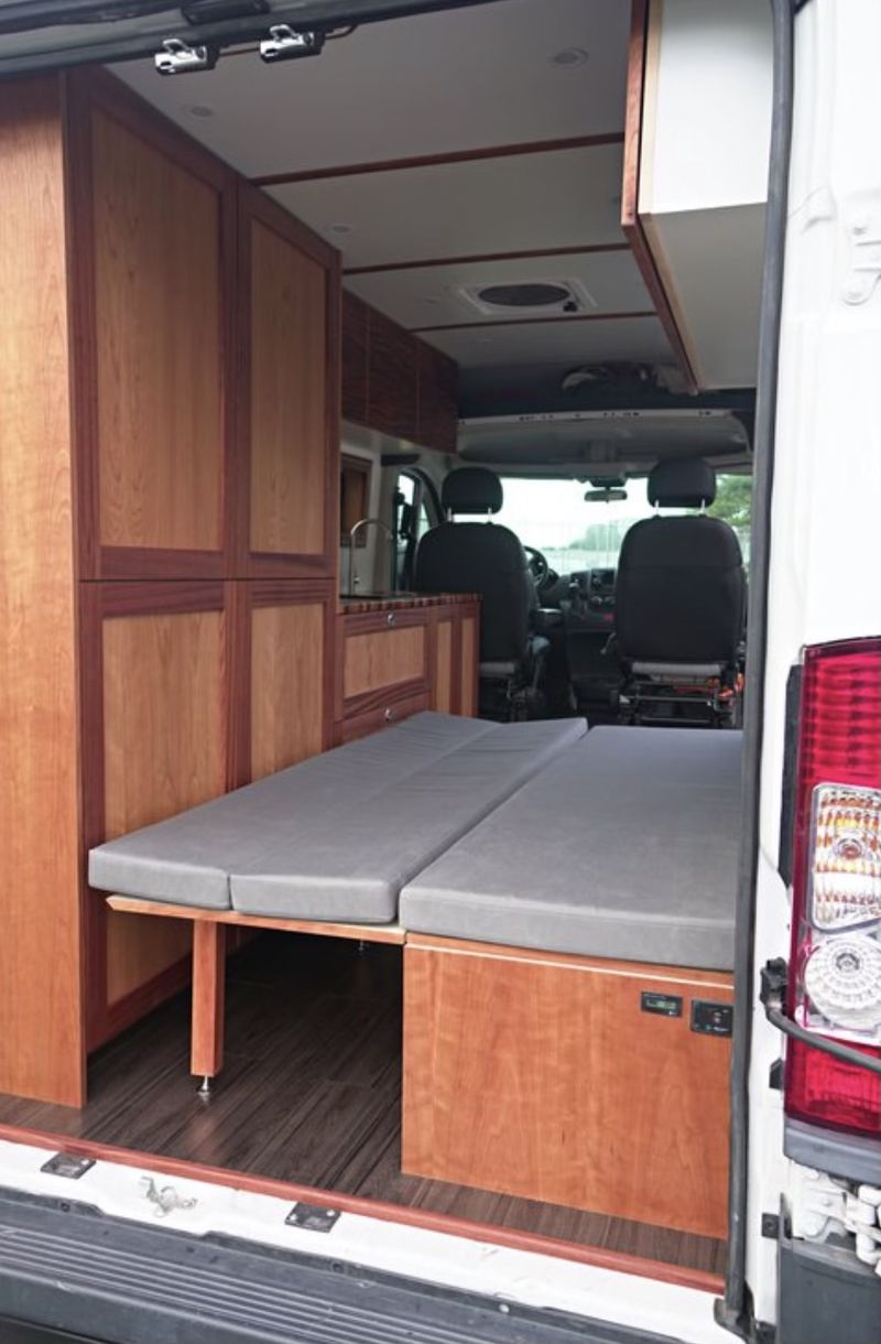 Picture 3/9 of a 2014 Ram Promaster 1500 for sale in Hayward, California