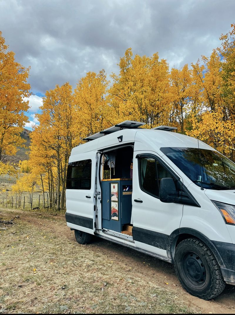 Picture 4/20 of a 2020 Transit High Roof | Murphy Bed & Remote Working Setup for sale in Salt Lake City, Utah