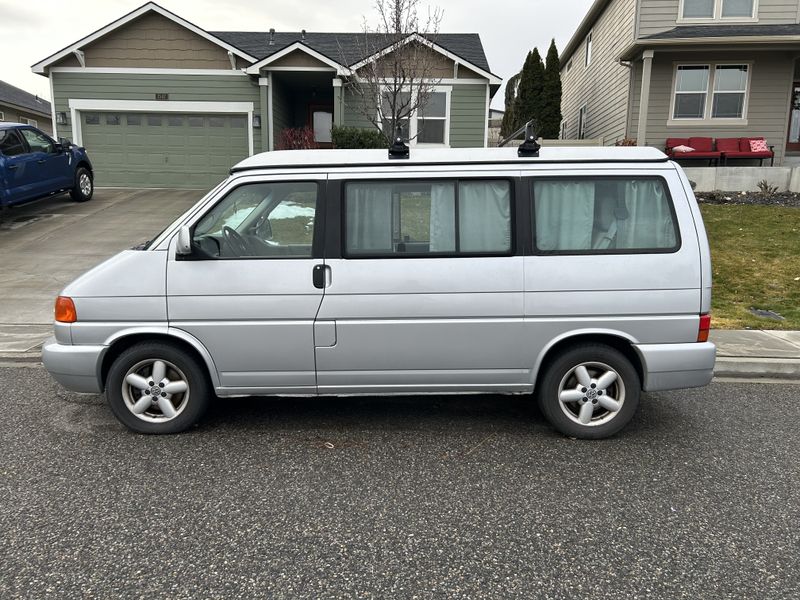 Picture 5/9 of a Volkswagen Eurovan Weekender 2002 for sale in Richland, Washington
