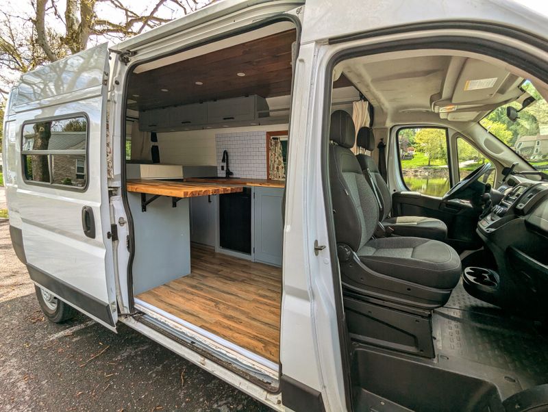 Picture 2/16 of a 2019 Ram Promaster 2500 159" WB High Roof for sale in Mechanicsburg, Pennsylvania