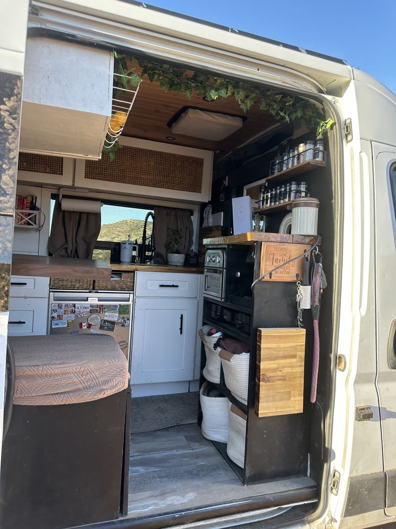 Picture 4/12 of a 🚐 2019 Ram ProMaster 2500: Fully Off Grid Camper Van Build for sale in Rancho Cucamonga, California