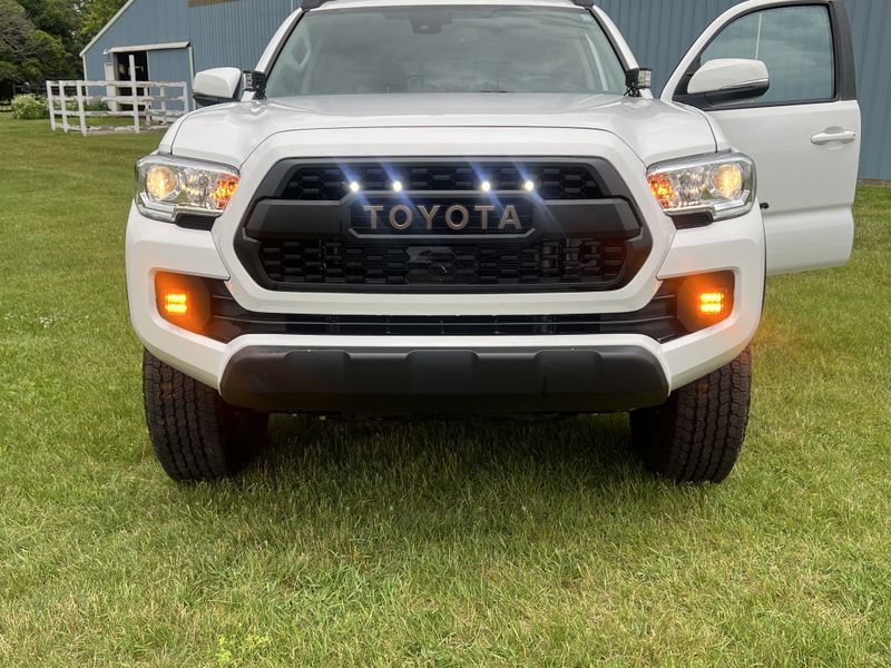 Picture 1/16 of a 2023 Tacoma w/ Alucab for sale in Fowlerville, Michigan