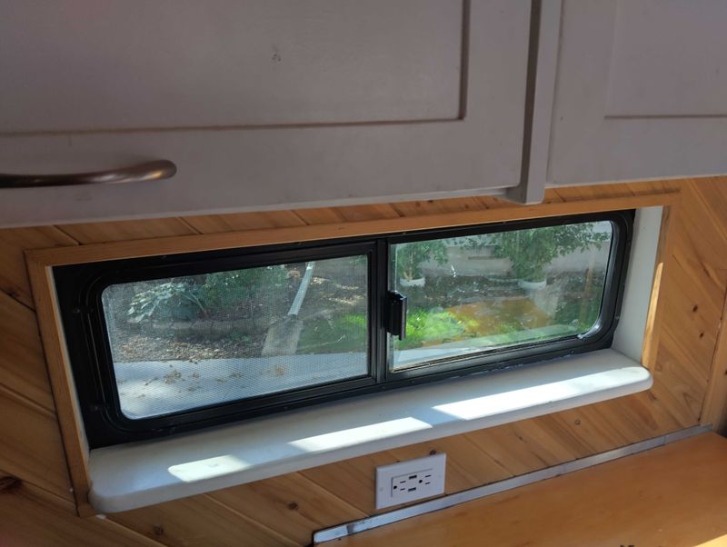 Picture 5/14 of a 2014 Dodge Ram Promaster High Roof for sale in Akron, Ohio