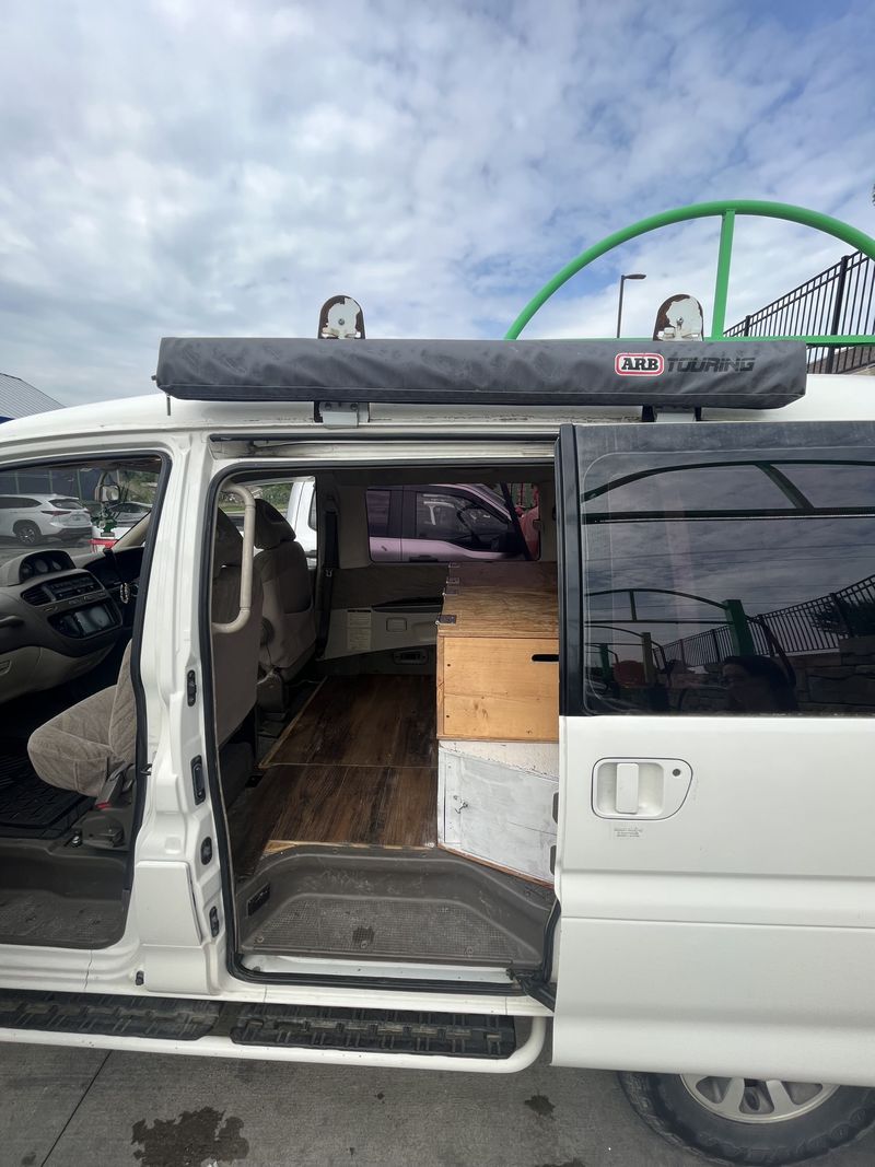 Picture 5/16 of a 1995 Mitsubishi Delica Space Gear for sale in Stanton, Kentucky
