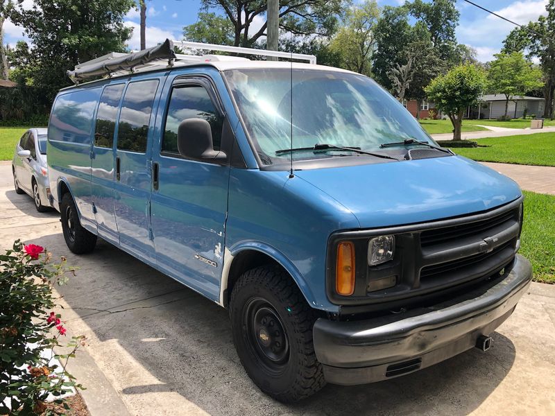 Picture 5/19 of a 1999 Chevrolet Express 3500 Camper Van for sale in Deland, Florida