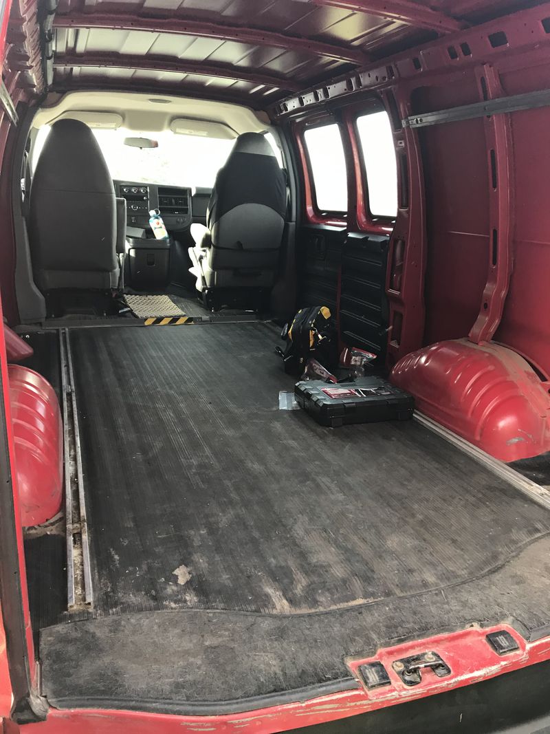 Picture 3/18 of a 2014 Chevy Express 2500 CamperVan for sale in Fort Collins, Colorado