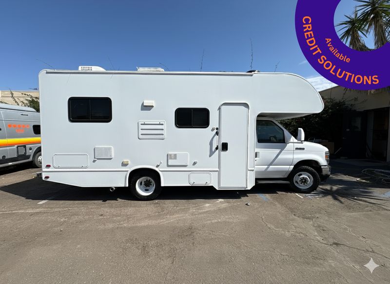 Picture 1/28 of a Ford E-350 Motorhome • L3H2 • Diesel • Self-Contained for sale in Carlstadt, New Jersey