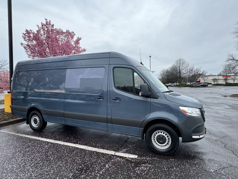Picture 2/15 of a 2019 Mercedes Sprinter 2500 for sale in Charlotte, North Carolina