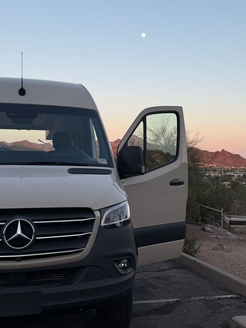 Picture 1/20 of a 2022 Mercedes Sprinter 170 Four Wheel Drive for sale in Phoenix, Arizona