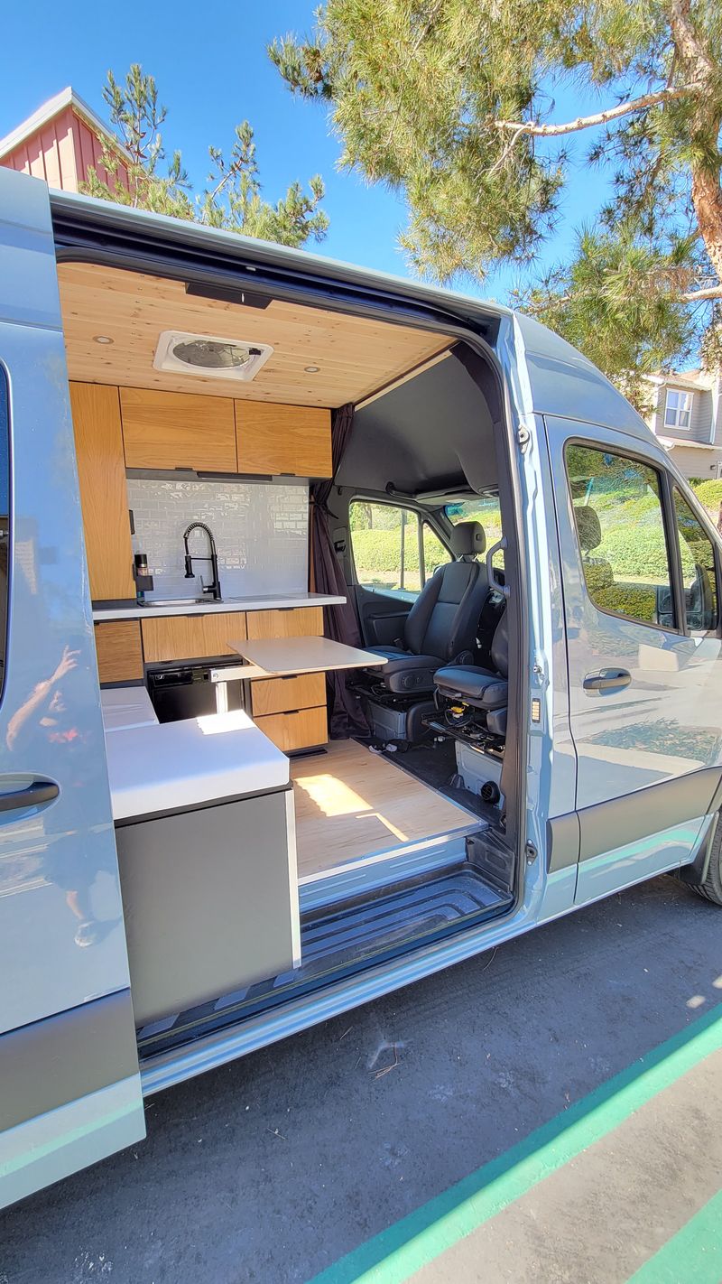 Picture 3/28 of a 2021 Sprinter 144 camper for sale in Morrison, Colorado