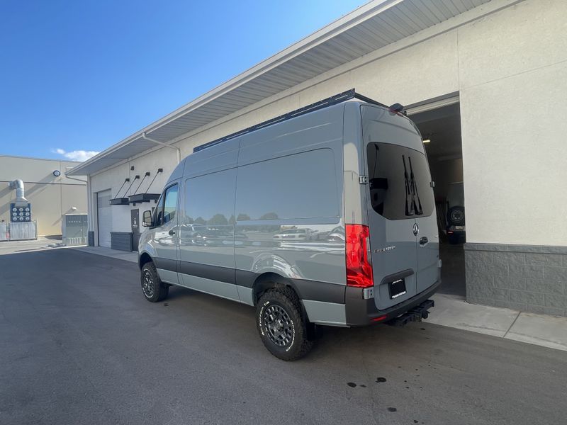 Picture 3/28 of a 4x4 Mercedes 144” Highroof for sale in Salt Lake City, Utah