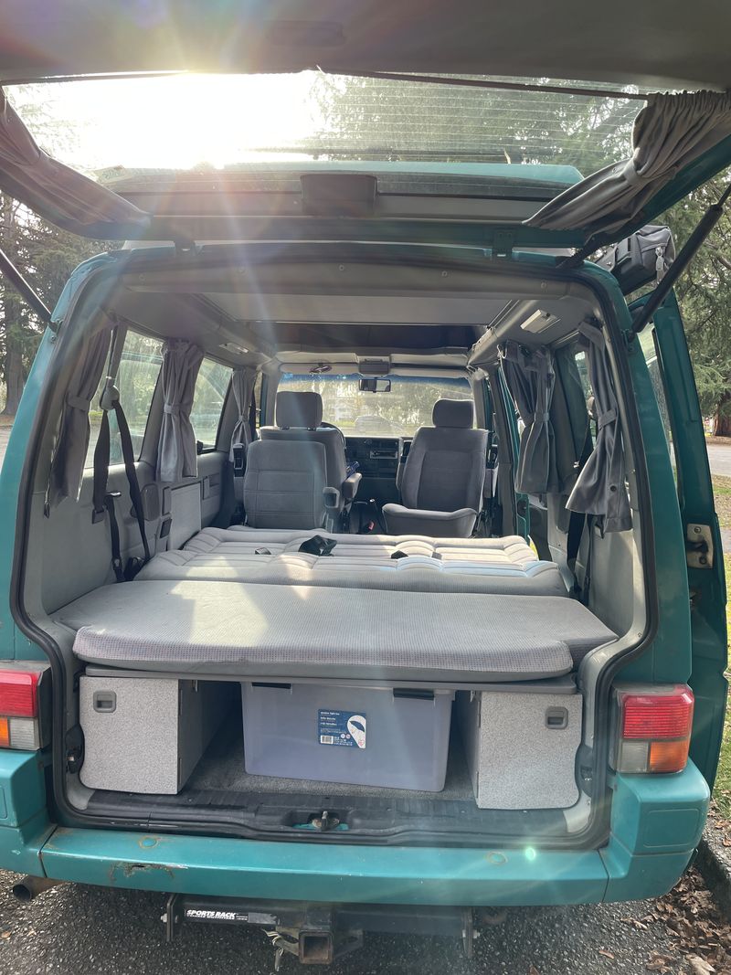 Picture 5/9 of a 1993 Eurovan Weekender  for sale in Seattle, Washington