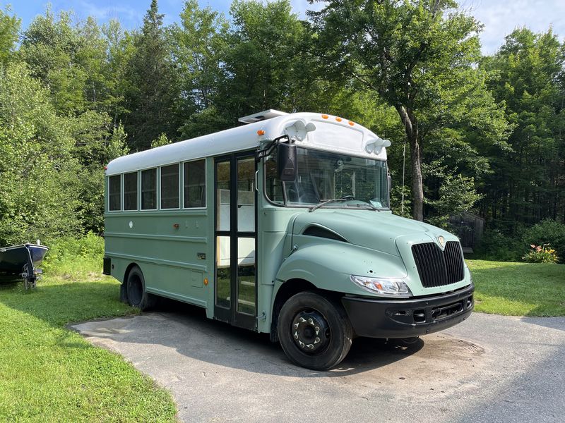 Picture 2/16 of a Beautiful New England Skoolie for sale in Buxton, Maine