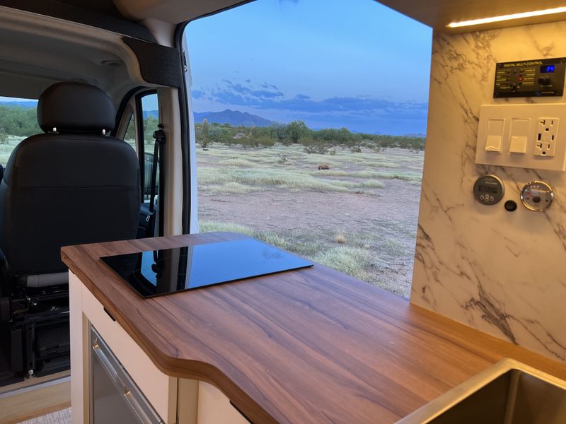 Picture 6/29 of a Luxury Off-Grid 2022 ProMaster Adventure Van  for sale in Scottsdale, Arizona