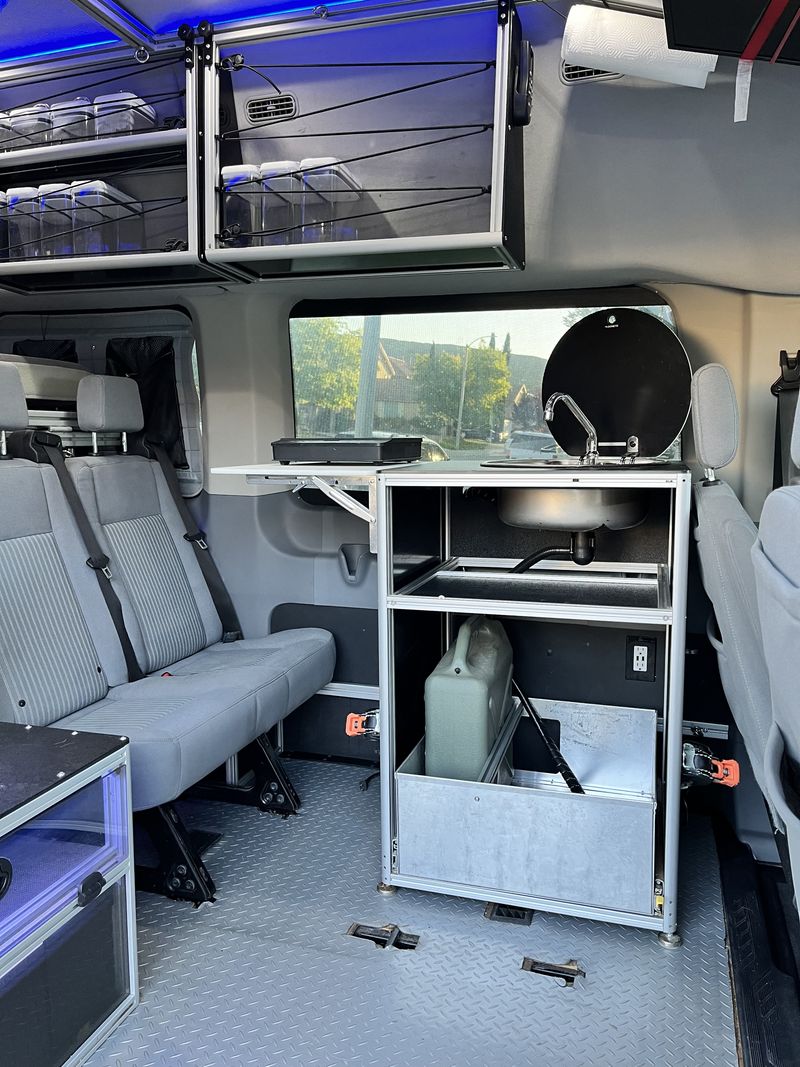 Picture 5/34 of a REDUCED - 2017 VANDOIT LIV High Roof Off-Grid for sale in Palmdale, California