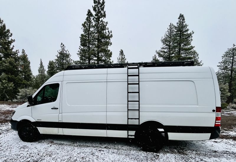 Camper Van For Sale: 2015 Mercedes Sprinter 3500 dually 170ext