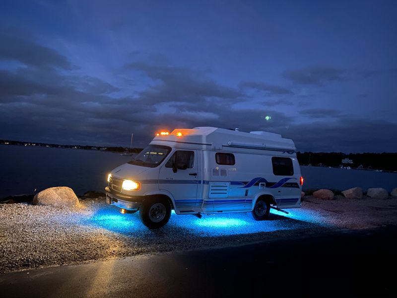 Picture 2/12 of a 1997 Dodge Ram Coach House Camper Van for sale in Cataumet, Massachusetts