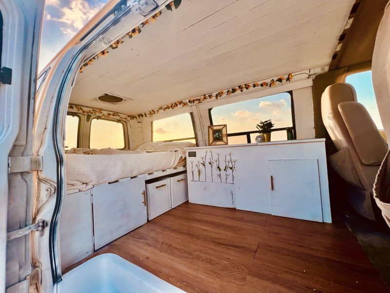 Picture 5/30 of a Sunny Boho Camper Van for sale in Saint Petersburg, Florida