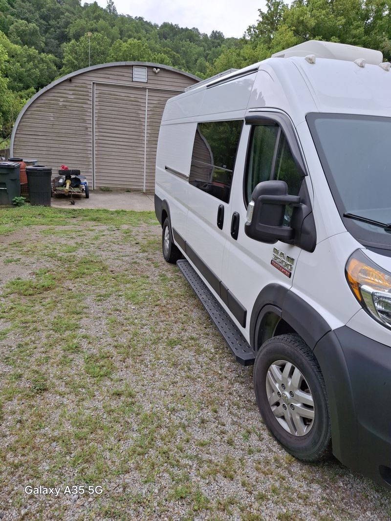 Picture 5/21 of a 2021 Promaster 159 EXT twin bed camper for sale in Thorn Hill, Tennessee