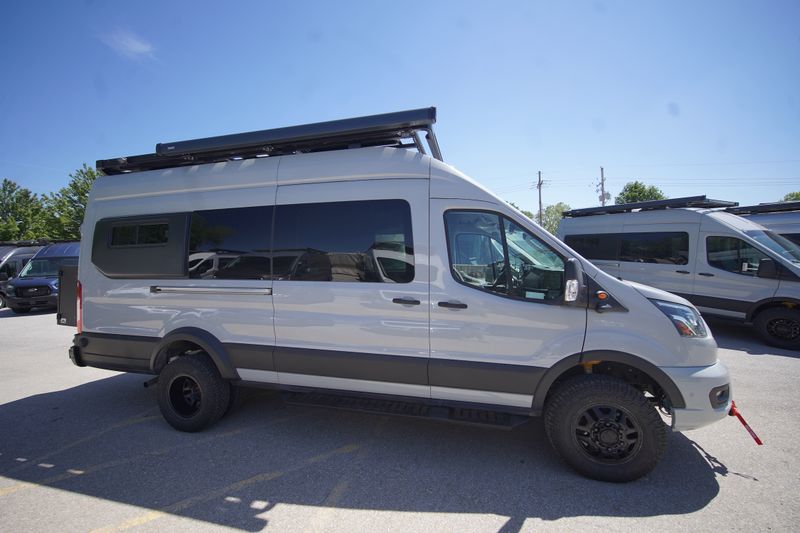Picture 1/26 of a 2023 Vandoit Highroof MOOV Passenger for sale in Blue Springs, Missouri