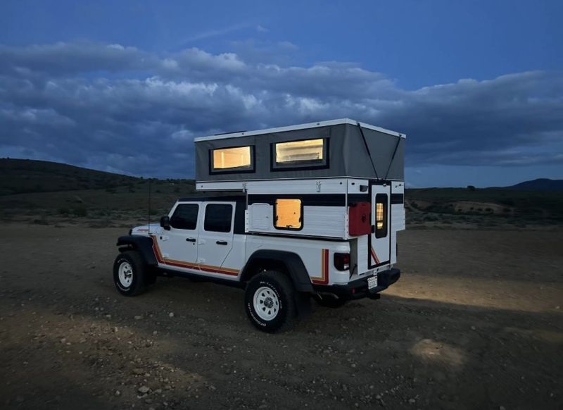 Picture 1/18 of a 2022 Jeep Gladiator Pop-Up Camper for sale in Kings Beach, California