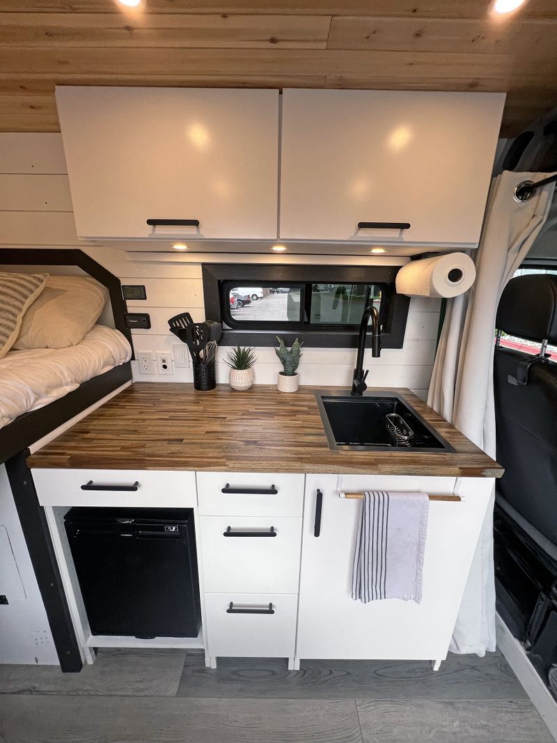 Picture 4/14 of a 2019 Ram Promaster 1500, 136" WB High Roof for sale in Denver, Colorado