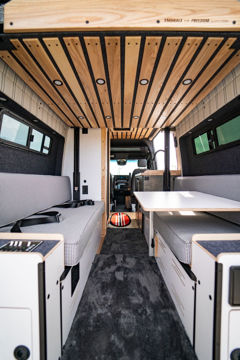 Picture 3/12 of a Voyager, New 4x4 Mercedes. (2 full sized beds)! for sale in Lindon, Utah