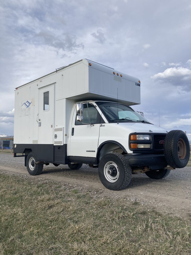 Picture 1/33 of a 2001 GMC Savana Box Truck 4X4  for sale in Bozeman, Montana