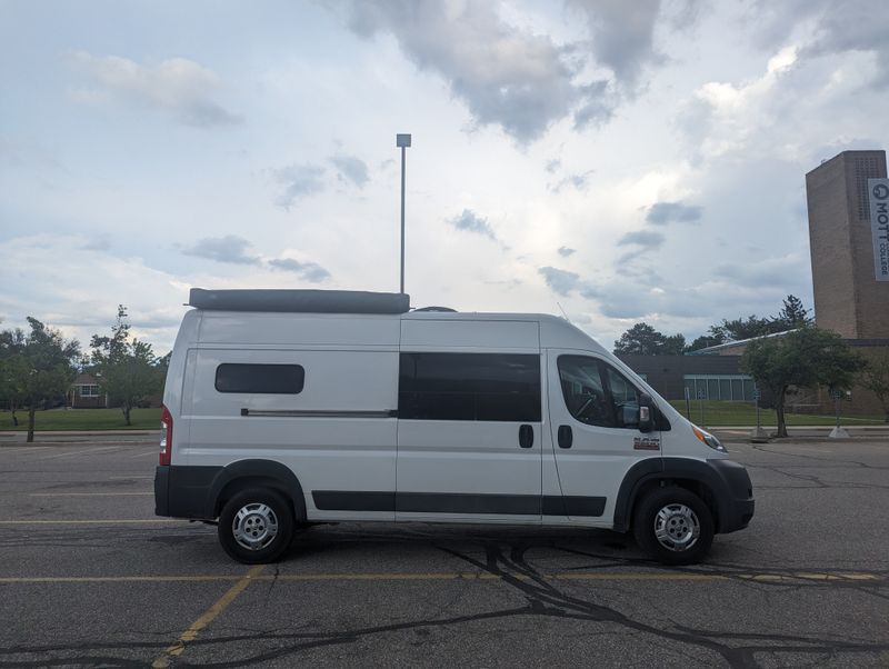 Picture 4/17 of a 2014 Ram Promaster 3500 Off Grid Ready Campervan for sale in Flint, Michigan