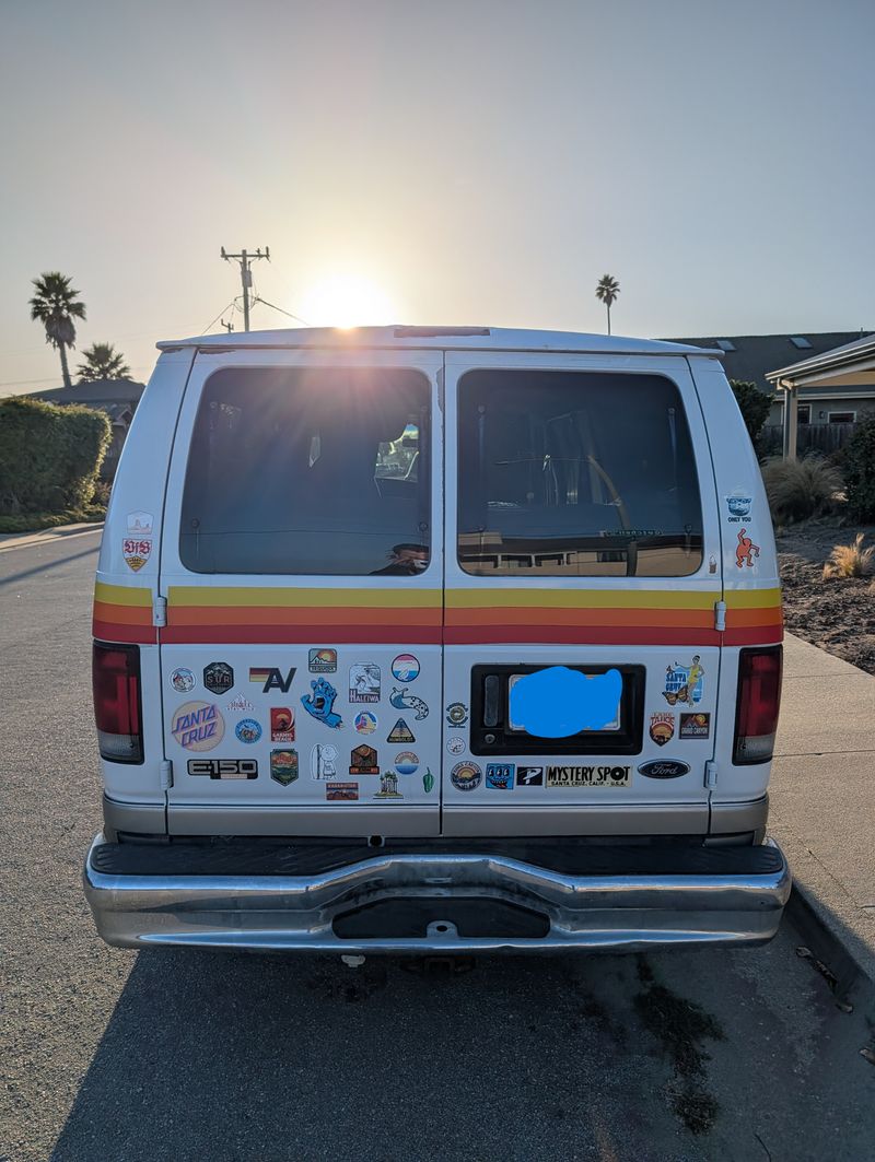 Picture 4/33 of a 2002 Ford E-150 V8 Self-Converted Campervan for sale in Santa Cruz, California