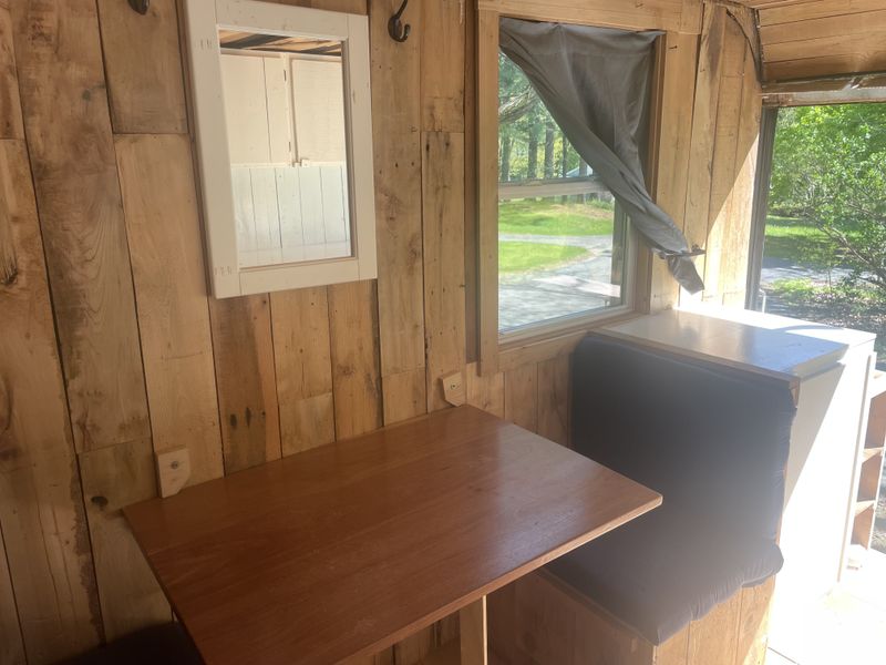 Picture 4/15 of a Ford E-450 Box Truck - Tallulah for sale in Clifton Park, New York