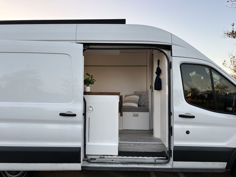 Picture 6/16 of a 2018 Ford Transit 250 High Roof Extended for sale in Costa Mesa, California