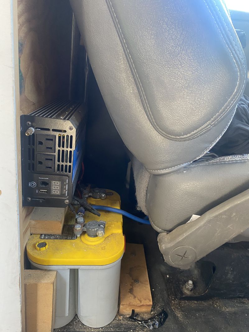 Picture 5/5 of a 2006 Chevy Express Custom Van for sale in Oakland, California