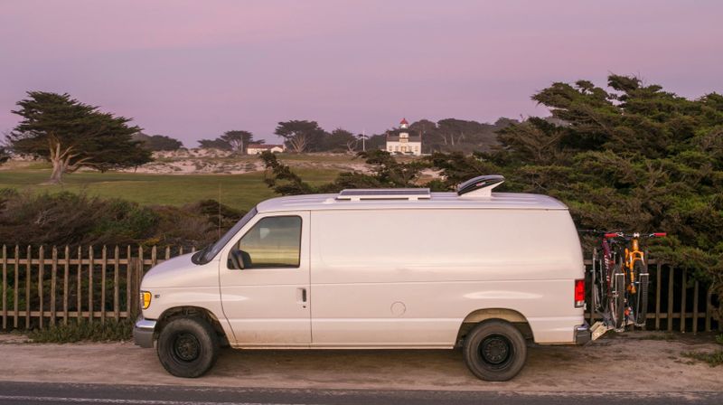 Picture 1/20 of a 1998 Ford E-250 Econoline Campervan with only 106k miles for sale in Fort Collins, Colorado