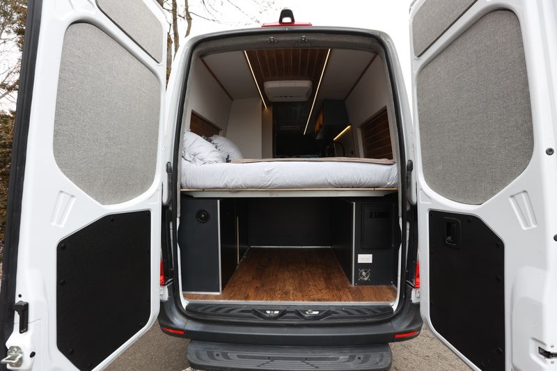 Picture 4/27 of a 2021 Mercedes Sprinter High Roof (Financing Available!) for sale in Madison, Connecticut