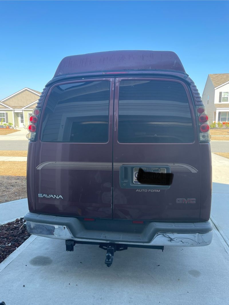 Picture 2/45 of a 1999 GMC Savana 1500 for sale in Bloomingdale, Georgia