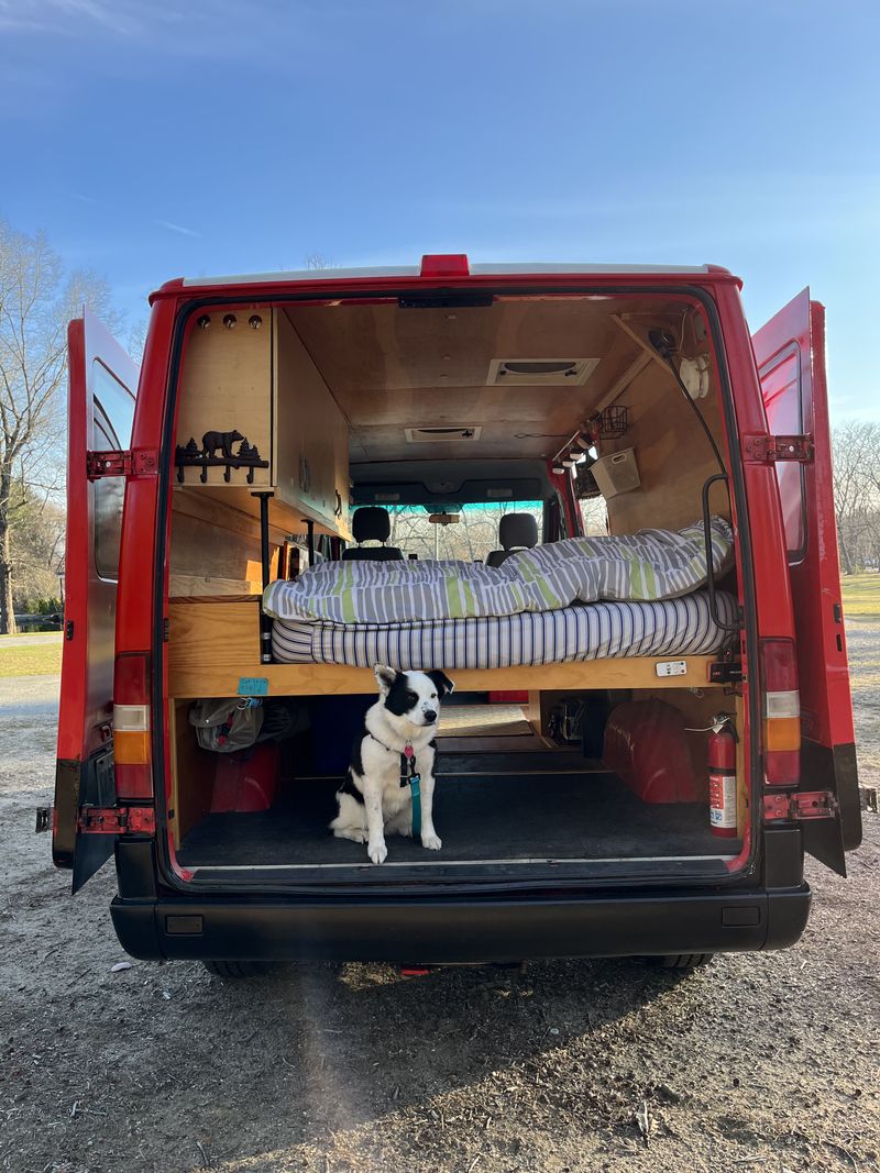 Picture 4/10 of a 2005 Sprinter mid height mid length for sale in Lincoln, Rhode Island