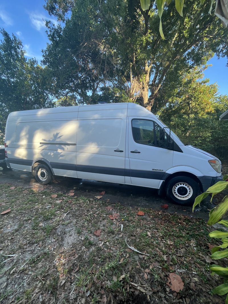 Picture 1/13 of a 2009 Dodge Sprinter 2500 for sale in Melbourne Beach, Florida