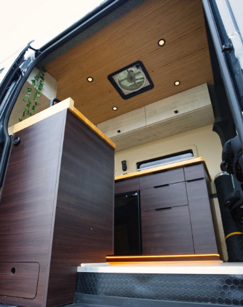 Picture 3/14 of a Matthew McConaVan - 2022 Sprinter RWD for sale in San Diego, California