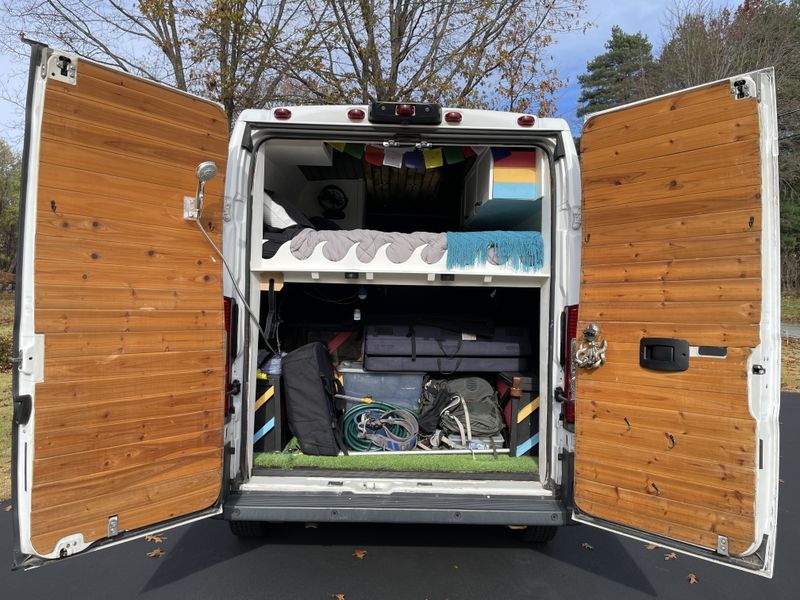 Picture 4/15 of a 2016 RAM Promaster 2500 Hi-top for sale in Chicopee, Massachusetts