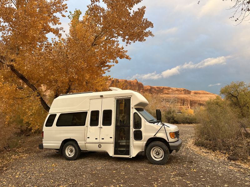 Picture 1/18 of a Ford E350 Superduty for sale in Tucson, Arizona