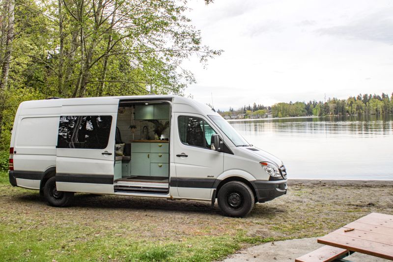 Picture 1/10 of a 2011 Mercedes/freightliner 2500 for sale in Lacey, Washington