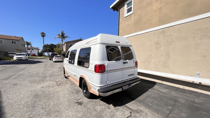 Picture 5/16 of a 2000 Dodge conversion Van Mark III for sale in Sunset Beach, California