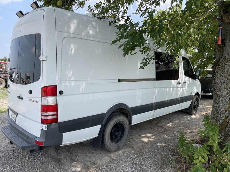 Picture 1/5 of a 2012 Mercedes sprinter 3500 motovan  for sale in Gainesville, Texas